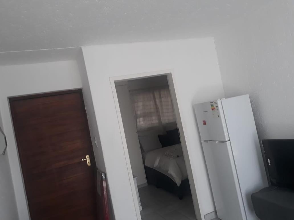 The Apartment On Katherine Street In Central Sandton Йоханнесбург Экстерьер фото